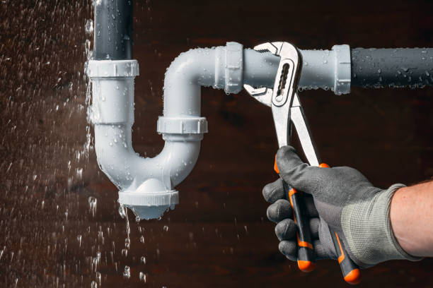 Professional Leak Detection technician working in Walpole, MA